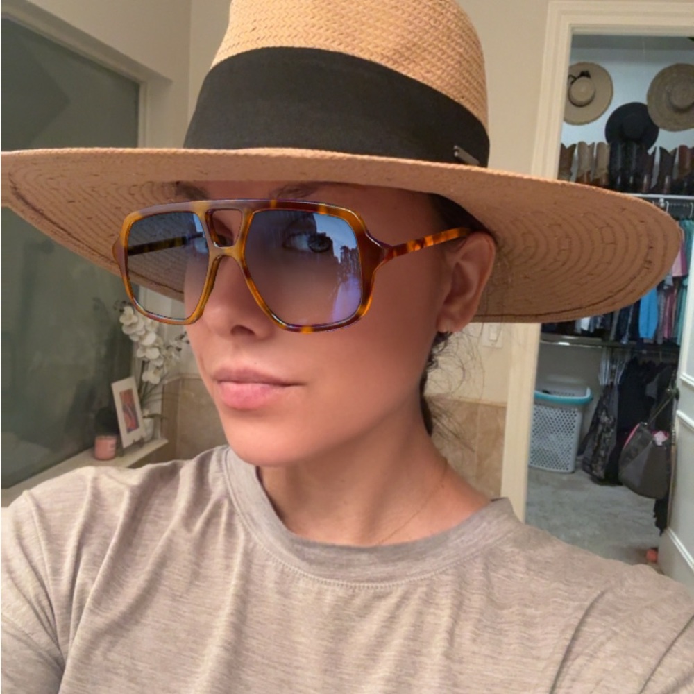 NWT- Gigi Pip Meredith Tan-wide brim Panama hat tan - Picture 7 of 8